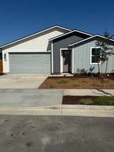 Building Photo - 7006 W Grove Ave