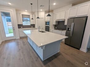 Building Photo - 541 Sand Branch Dr