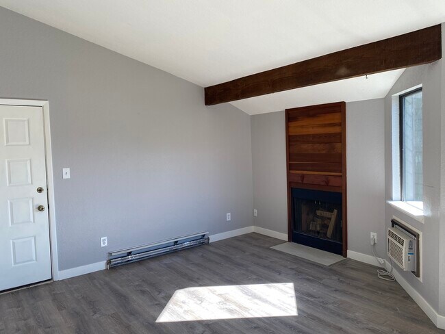 Living room - 3545 28th St