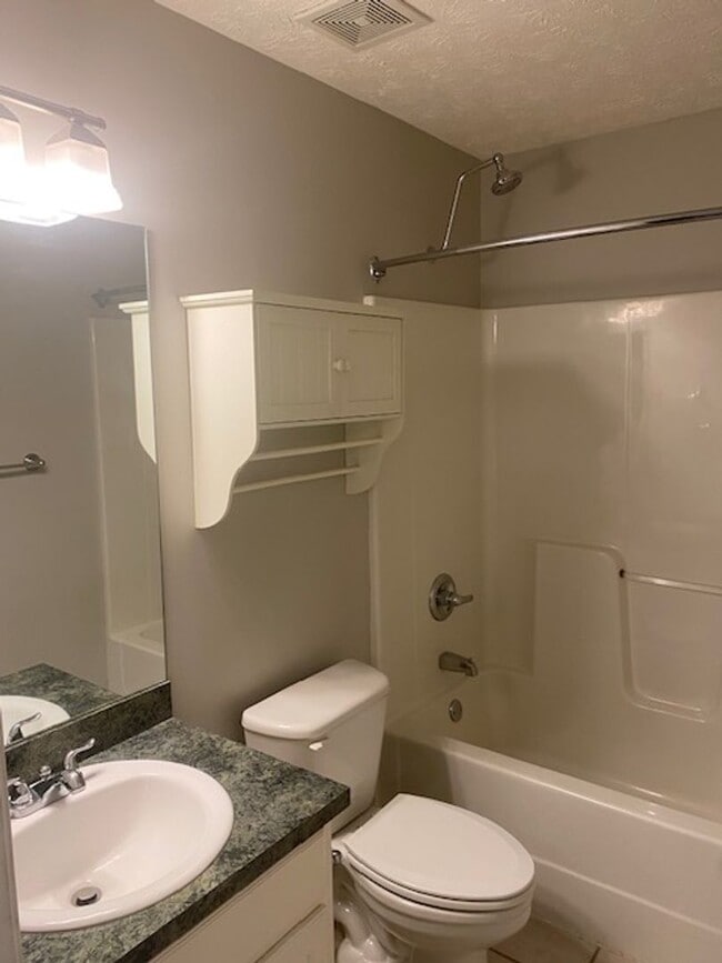 Foto del edificio - A Great Value and Location in North Columbus