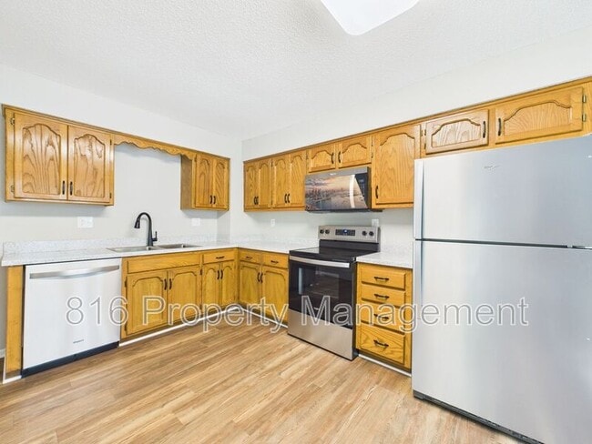 Foto del edificio - 6900 Orchard St