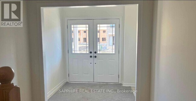 Photo du bâtiment - 25 Huntsworth Ave