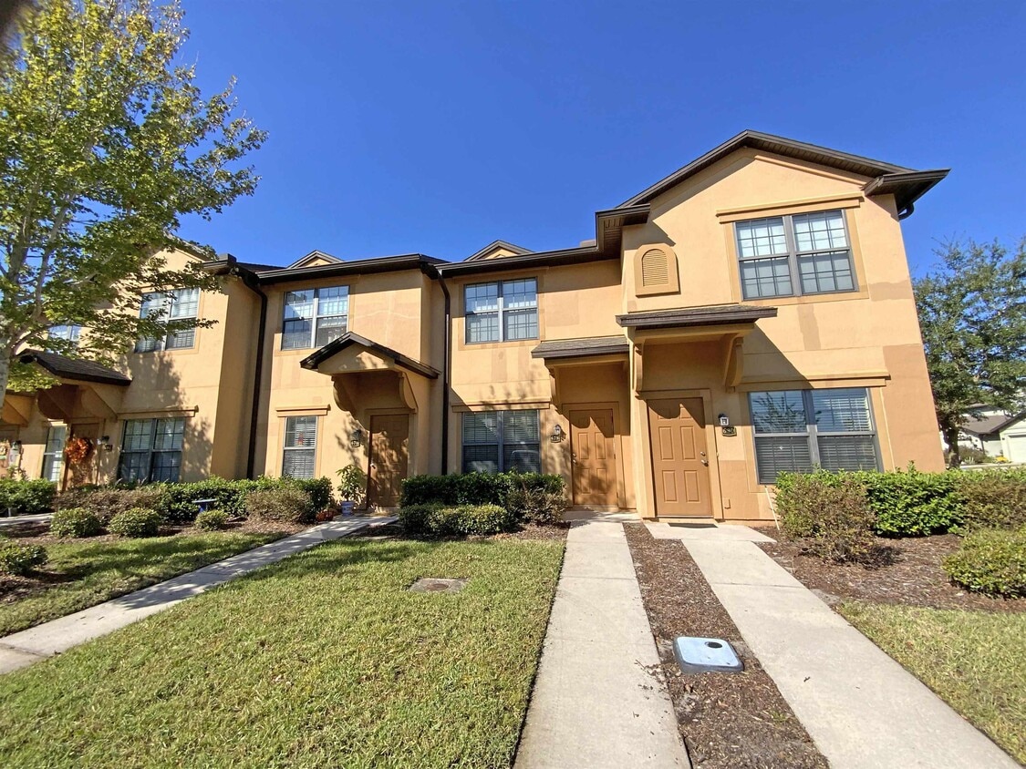 678 Drake Bay Terrace, St. Augustine, FL 32084 Townhome Rentals in St