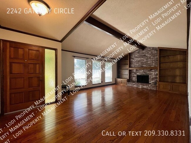 Foto del edificio - 2242 Gateway Cir