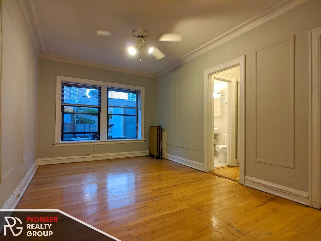 Foto principal - 1160 N Dearborn St