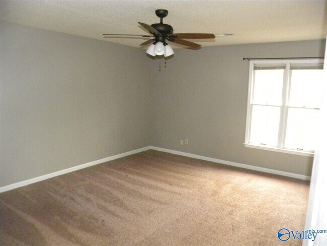 Foto del edificio - 309 Glenwood Dr