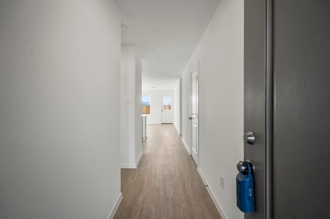 Building Photo - 18707 Scopello Dr