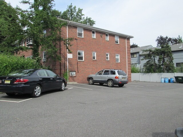 Foto del edificio - 1628 Valley St