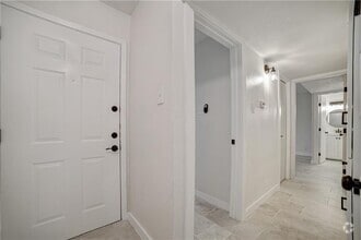 Building Photo - 2600 Penny Ln