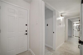 Building Photo - 2600 Penny Ln