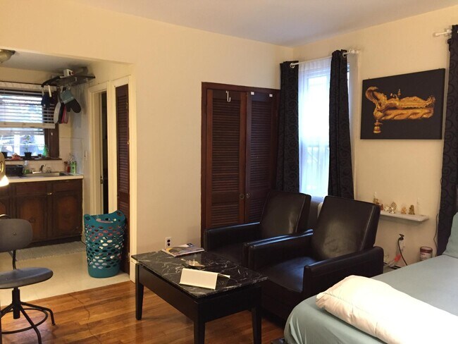 Foto del edificio - 306 Newbury St