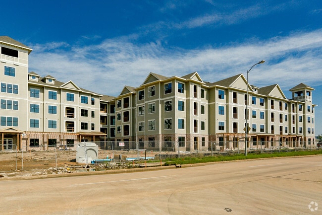 Building Photo - Nantucket at Fannin Station
