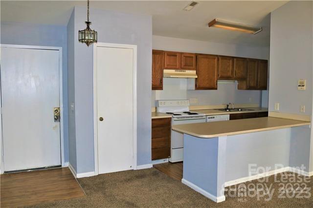 Building Photo - 6146 Meadow Rose Ln