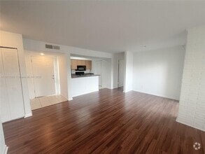 Building Photo - 1283 SW 46th Ave