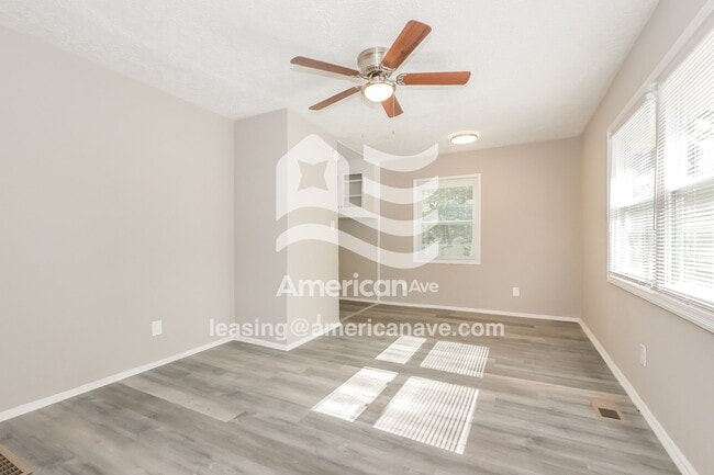 Foto del edificio - 2908 Margaret Dr