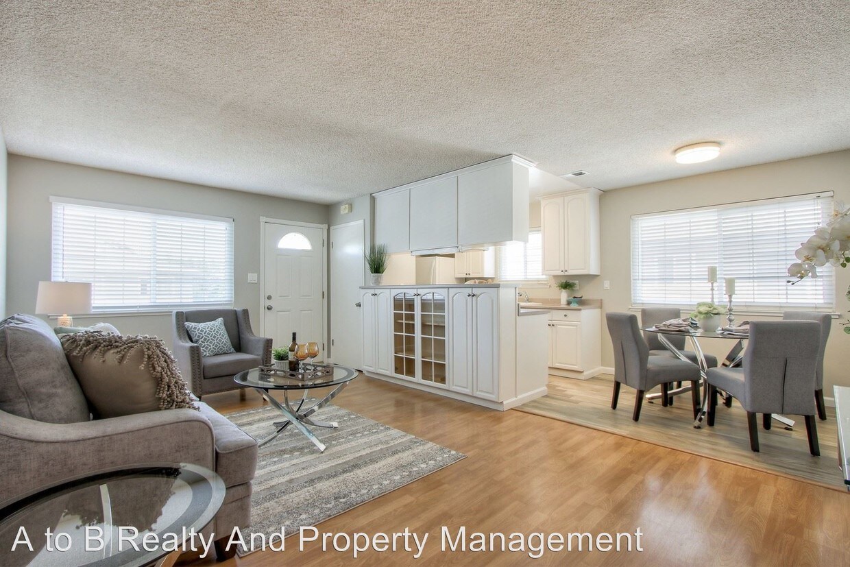 Foto principal - 2 br, 1 bath House - 1341 Joplin Dr #4