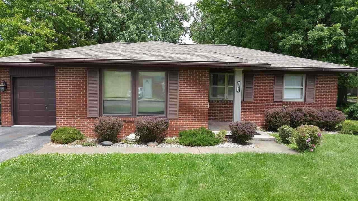 2332 Vogel Rd, Evansville, IN 47711 House Rental in Evansville, IN