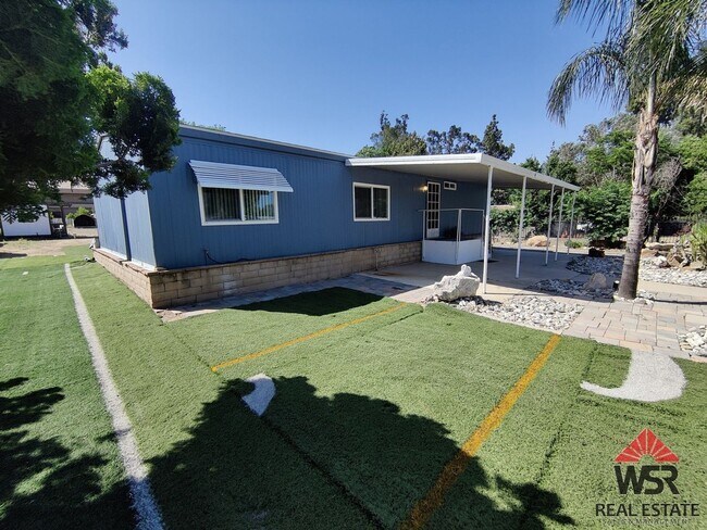 Foto del edificio - 3 Bedroom Home in Lake Elsinore