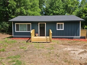 Building Photo - 1157 Faulkner Rd