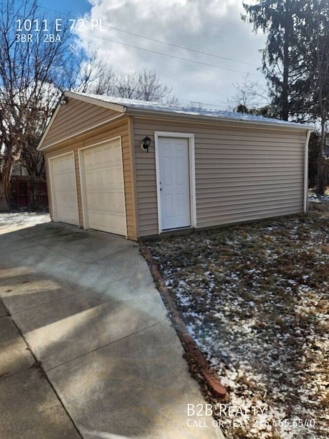 Building Photo - 1011 Constance Ct