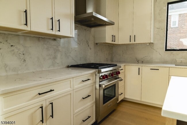 Foto del edificio - 401 Grand Ave