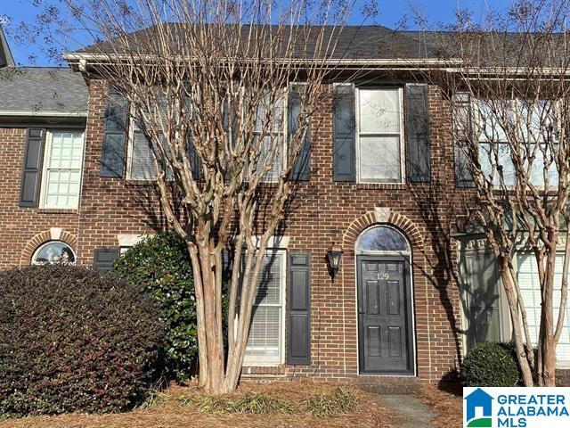 Primary Photo - 129 Meadowcroft Ln
