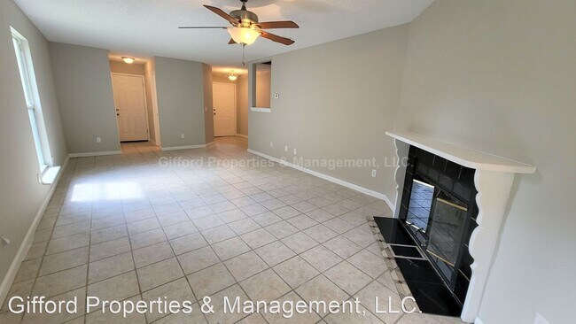 Foto del edificio - 2 br, 2.5 bath House - 3947 Laurelwood Drive