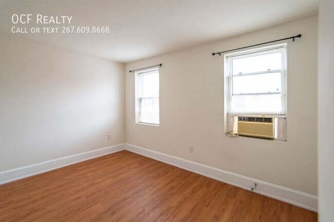 Foto del edificio - 1826 Webster St