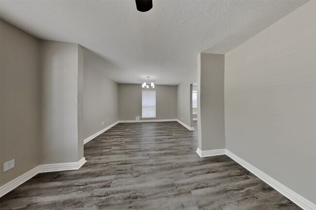 Building Photo - 9515 Gusty Winds Dr