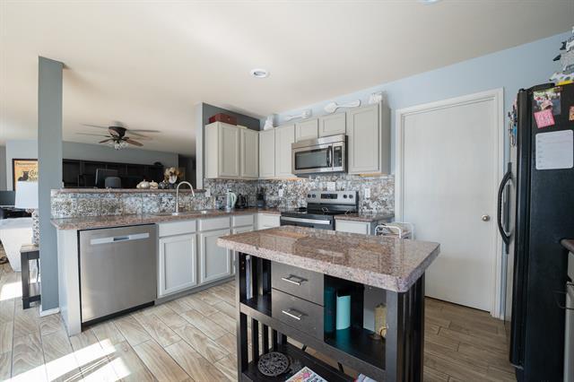 Building Photo - 2548 Saddlehorn Dr