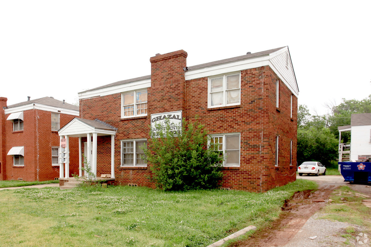 Building Photo - Ghazal Apartments