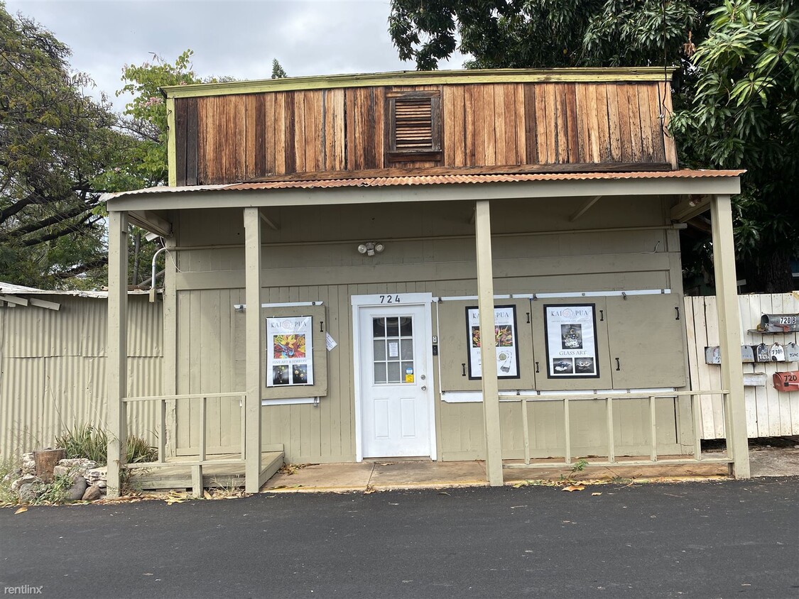 Primary Photo - Studio, 0.5 bath House - 724 Luakini St Co...