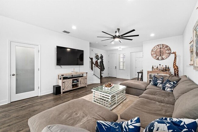 Foto del edificio - 2444 Foggy Creek Cir