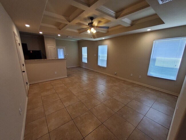 Building Photo - 6003 Karly Way #104, San Antonio, TX. 78244