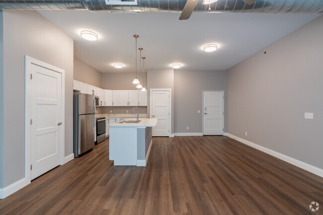 2BR, 2BA - The Elements, LLC