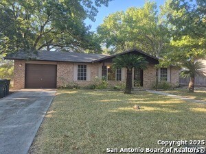 Foto del edificio - 205 Maple Dr