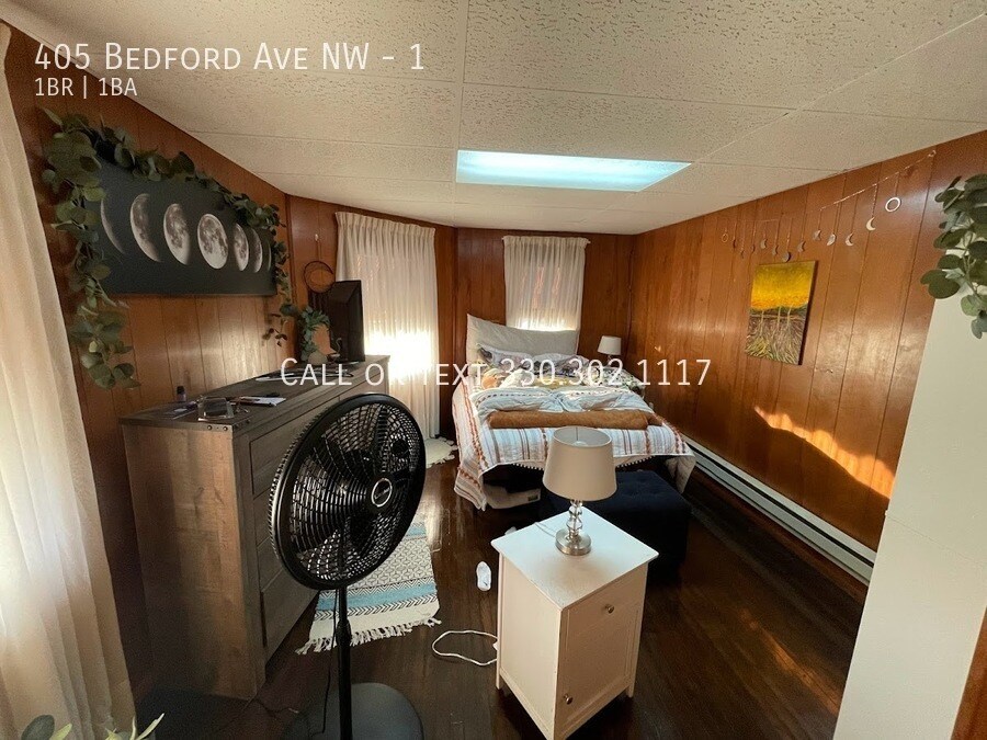 405 Bedford Ave NW Unit 1, Canton, OH 44708 Room for Rent in Canton