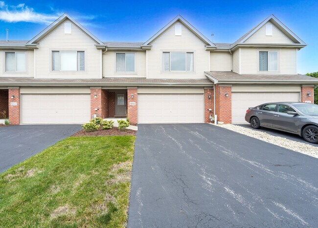 Building Photo - 8242 Pecan Pl