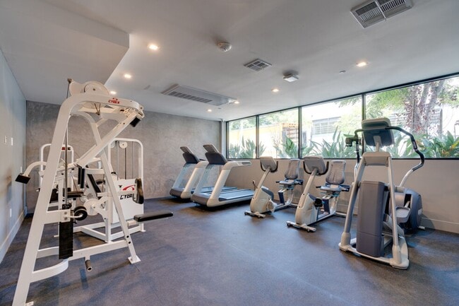 Building Photo - The Erwin