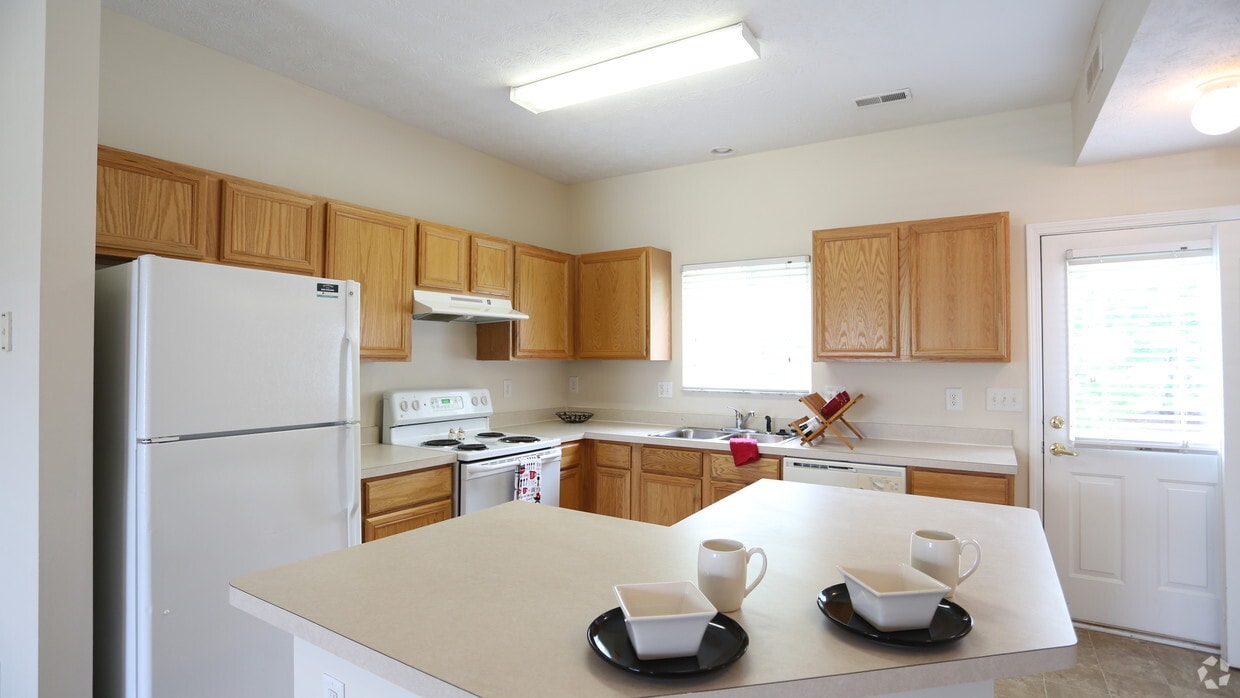 The Moors Apartments in Canal Winchester, OH