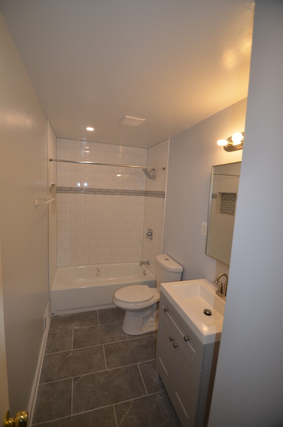 Primary Photo - 535 N Calhoun St