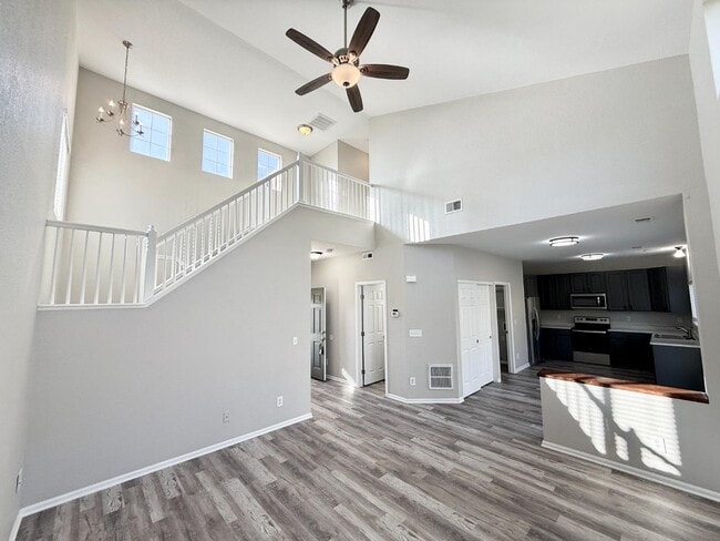 Foto del edificio - 14837 E 118th Ave