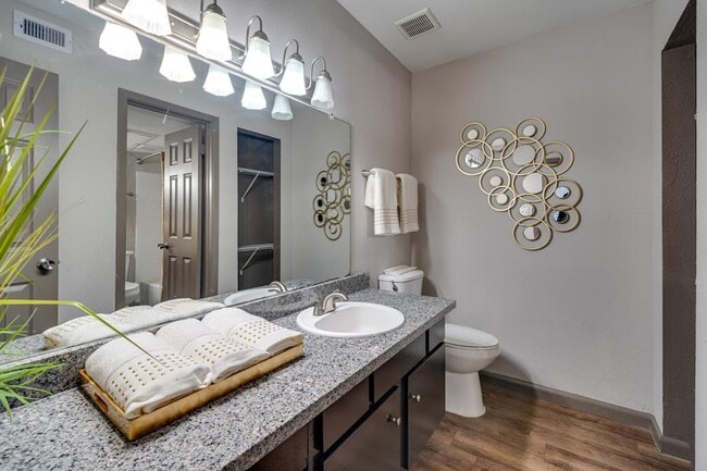 Building Photo - Patriot Forest