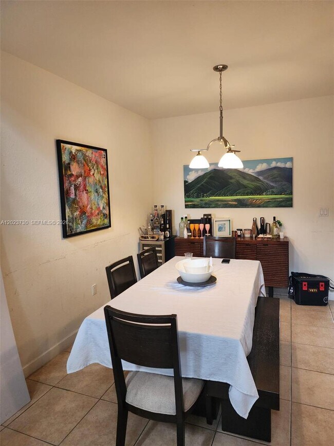 Foto del edificio - 7510 NW 107th Pl
