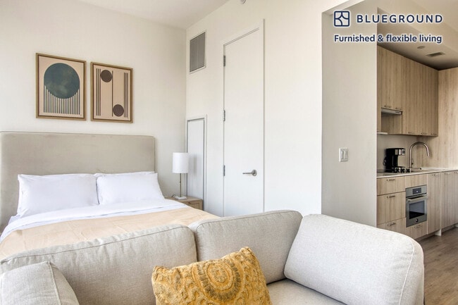 Building Photo - 545 Vanderbilt Ave