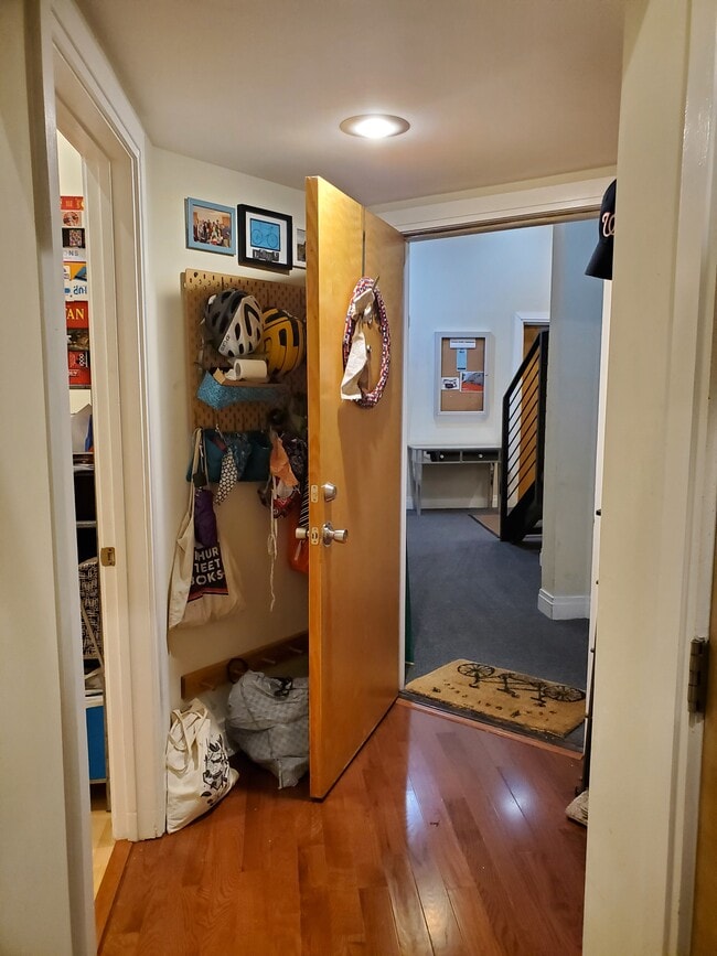 Hallway - 5551 Illinois Ave NW