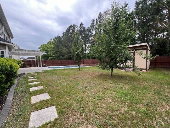 Foto del edificio - 570 Batty Way