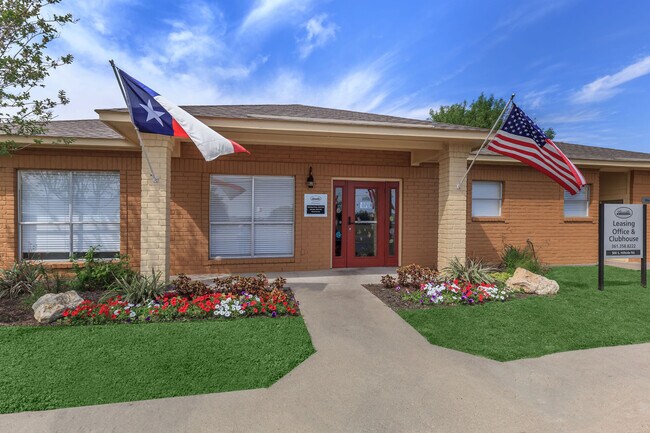 Foto del edificio - Beeville Station Apartments