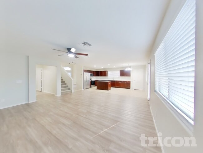 Building Photo - 40081 W Hayden Dr