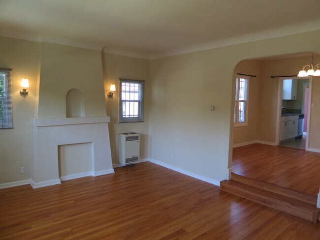 Foto del edificio - 5105 W 20th St